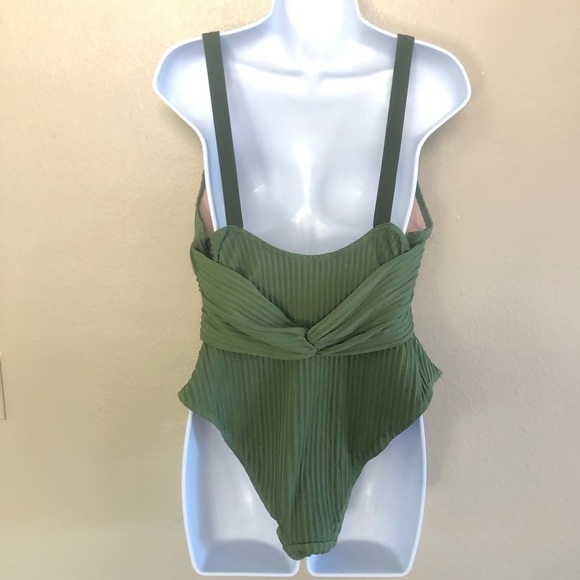 Cupshe Green Ribbed Plunge Neckl Rushed Twist Back Detail One Piece Swimsuit XL - Picture 5 of 14